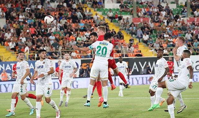 Antalya Derbisi: Antalyaspor ve Alanyaspor Alt Sıralardan Kurtulmak İçin Karşı Karşıya
