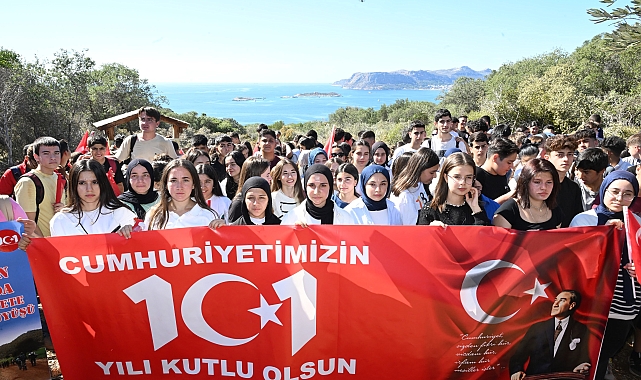 Antalya, Mustafa Ertuğrul'un izinde yürüdü