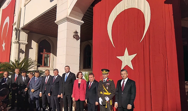 Antalya Valisi Şahin Tebrigatları Kabul Etti