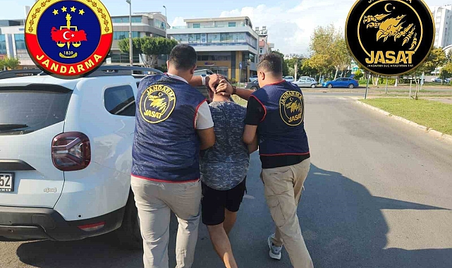 Antalya'da 100 suç kaydıyla 33 yıl 9 ay hapis cezası bulunan şahıs yakalandı