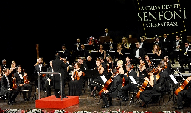 Antalya'da 'kontrabas' keyfi