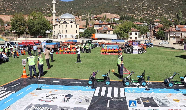 "Köy yolunda trafikte her şey yolunda" etkinlikleri