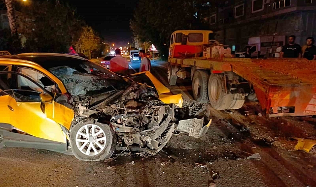 Antalya'da zincirleme kaza: 1 yaralı