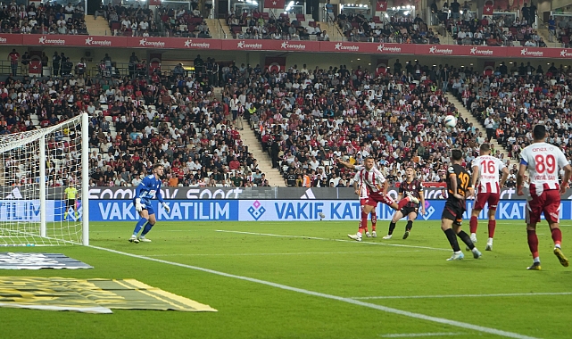 Antalyaspor:0 – Galatasaray:1 (İlk yarı)