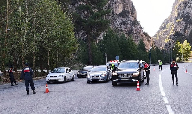 Aranan 19 kişi yakalandı