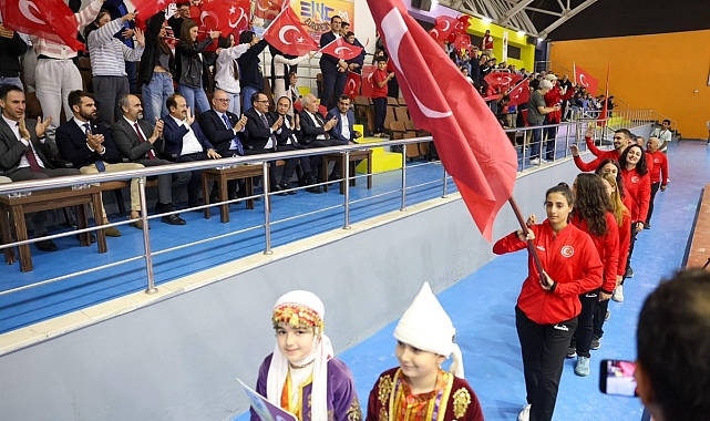 Avrupa Kadınlar Volo Şampiyonası, Mersin'de başladı