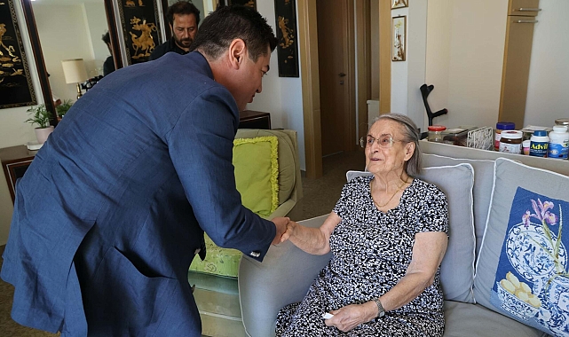 Başkan Ünlü'den asırlık çınarlara ziyaret