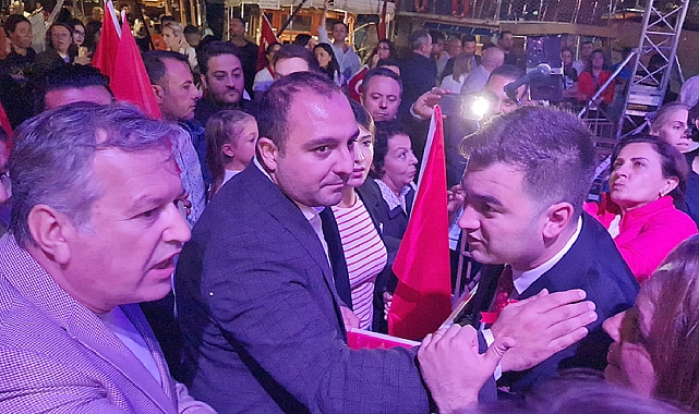 Bodrum'da 29 Ekim Cumhuriyet Bayramı etkinliğinde siyasi konuşma gerginliği yaşandı