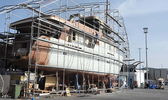 Bodrum'da mavi yolculukta sezon bitiyor; 'yüzen oteller' bakım için karaya çekiliyor