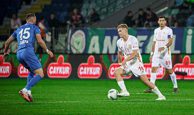 Çaykur Rizespor:2 – Antalyaspor:0 (İlk yarı)