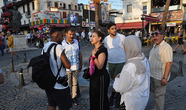 Eylemi Gören Kadın Gözyaşlarını Tutamadı