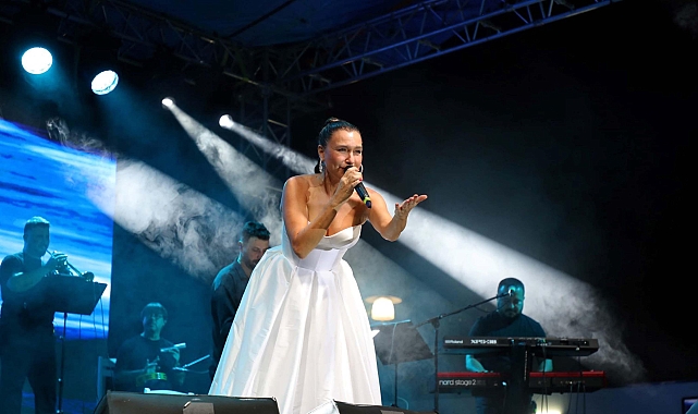 Gala konserinde Şevval Sam coşkusu