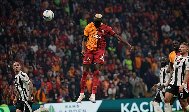 Galatasaray, derbide Beşiktaş’ı duran toplarla çözdü
