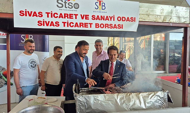 Köfteler Başkan Çandır’dan