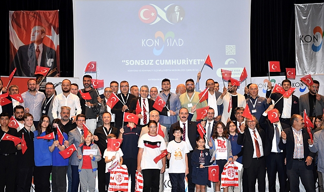 Kotan: Cumhuriyet değerlerini yaşatmaya kararlıyız