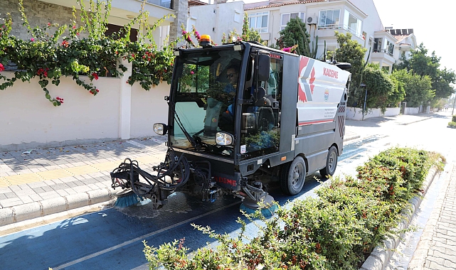 Marmaris'te 32 bin 100 metrekarelik alan yıkanarak temizlendi