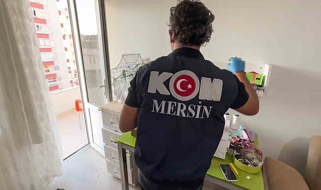 Mersin polisinden FETÖ'nün öğrenci yapılanmasına operasyon: 13 gözaltı