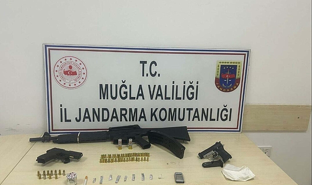 Muğla'da uyuşturucu operasyonunda 11 gözaltı