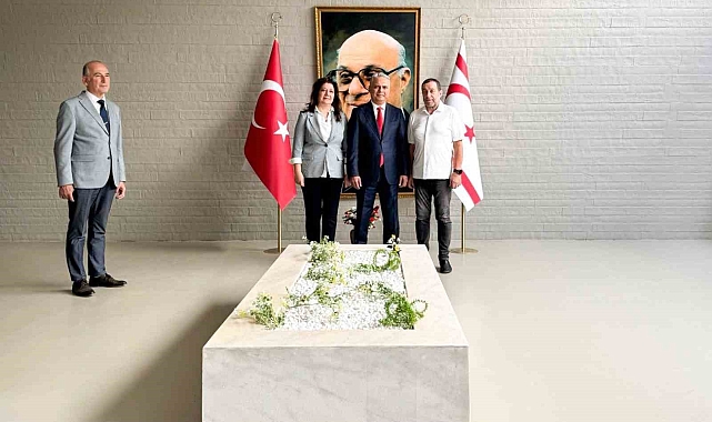 Uysal'dan KKTC'de çarpıcı mesajlar
