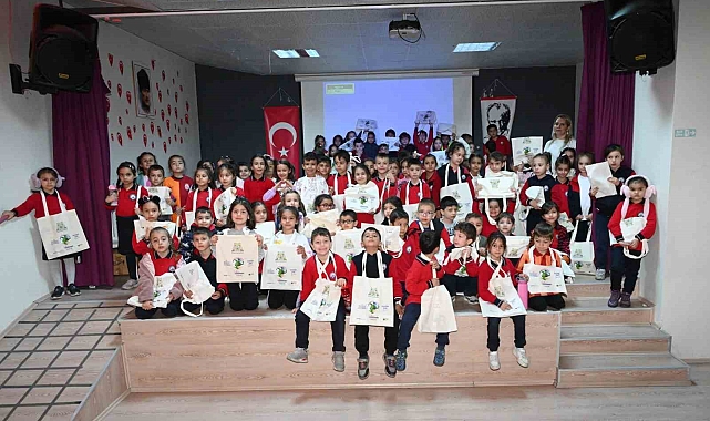 Öğrenciler sıfır atık konusunda bilinçlendiriliyor
