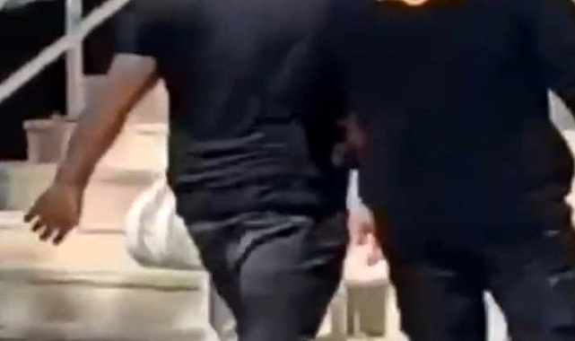 Otomobilden tabancayla ateş açan 2 kişi yakalandı
