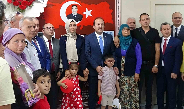 Şehidin ismi verilen kütüphanede konuşan eşi: &quot;İnşallah yeni nesle örnek oluruz&quot;