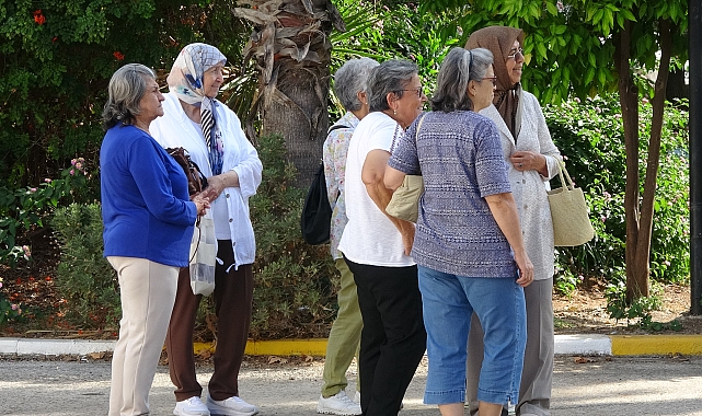 'Yaşlılık bakım sigortası hayata geçmeli'