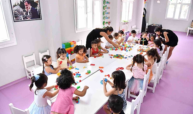 Yenice Yaşar Bayboğan Hizmet Binası her yaş grubuna kucak açıyor