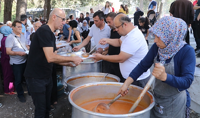 Yeşilovalılar bir araya geldi
