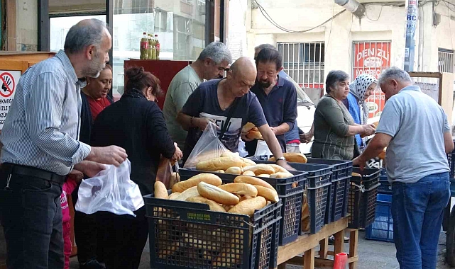 4 liralık ekmek 'kapış kapış' gidiyor