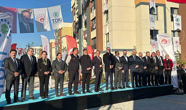 668 depremzede yeni konutlarına kavuştu