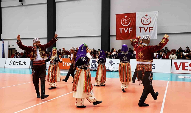 Alanya Belediyesi Zeybek Kursları başladı