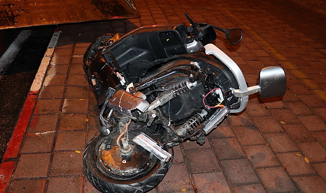 Alkollü sürücünün çarpıp kaçtığı motoksiklet sürücüsü ağır yaralandı