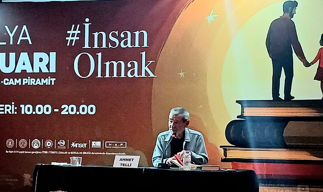 Antalya Kitap Fuarı’nda Ahmet Telli Sevenleriyle Buluştu