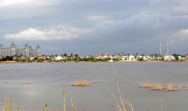 Antalya'ya turuncu kodlu fırtına uyarısı