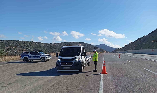 Antalya'da 1 haftada 16 bin araç sürücüsüne ceza uygulandı