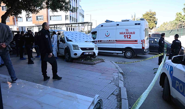 Bir kadın nişanlanan eski sevgilisini öldürüp intihar etti
