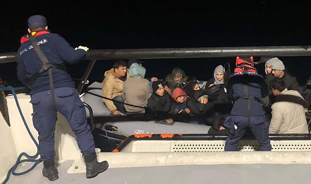 Bodrum'da 16 kaçak göçmen ile 1 göçmen kaçakçısı yakalandı