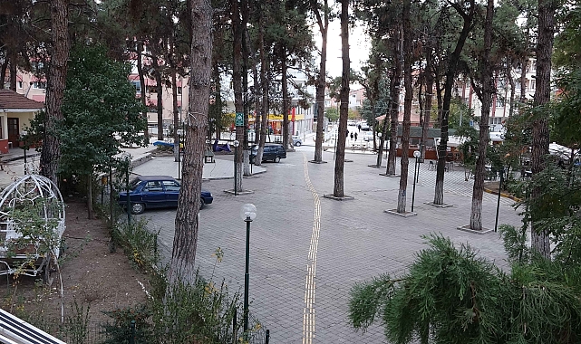Burdur Öğretmenevi'nde çevre düzenlemesi