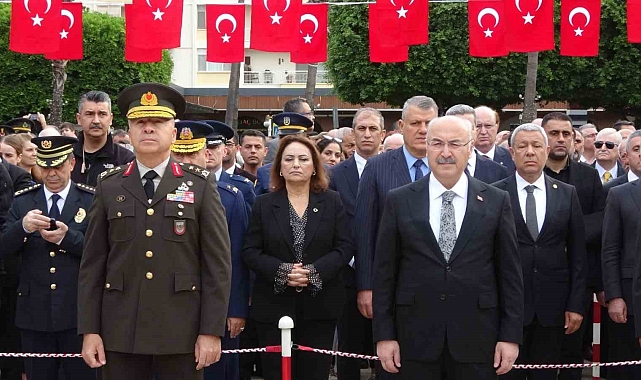 Hayat Ata için iki dakika durdu