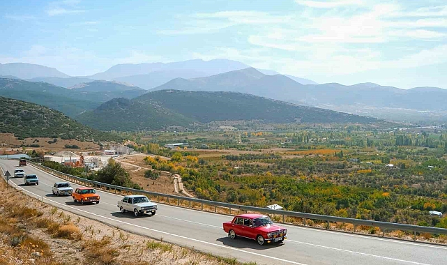 Isparta'da erkeklerin sanayi kokulu 'altın' günü