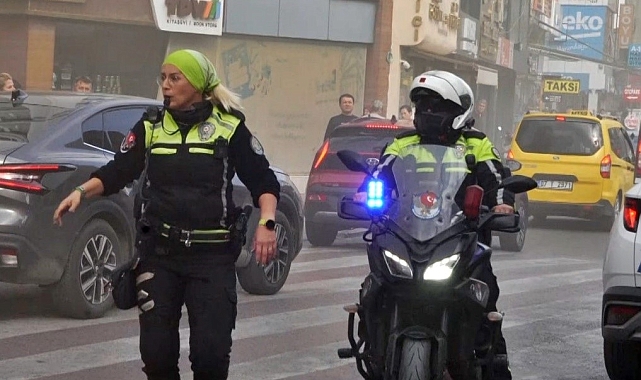 Kadın polisin yangın hassasiyeti