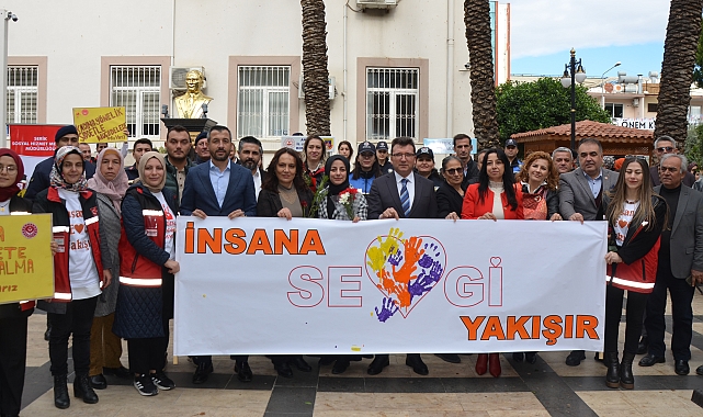 'Kadına şiddete hayır diyoruz'