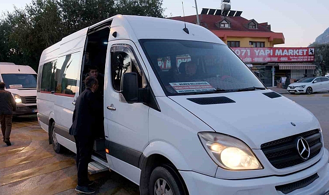 Kemer Belediyesi'nden öğrenci servislerine denetim