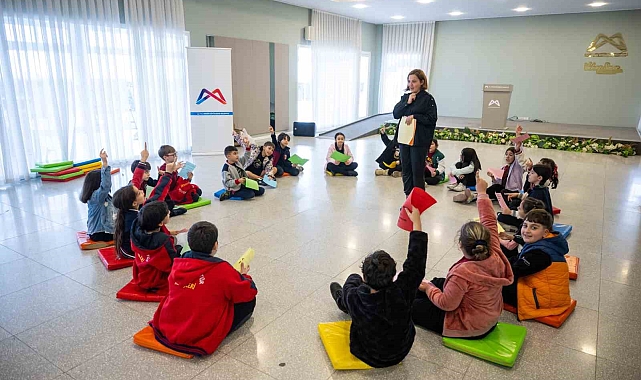 Mersin'de çocuklara, hakları düzenlenen etkinlikle anlatıldı