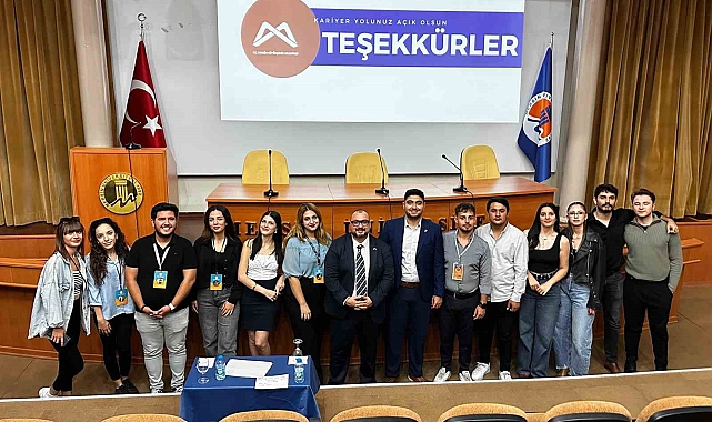 Mersin'de üniversite öğrencilerine 'linkedln' eğitimi