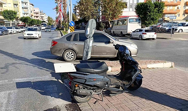 Motosiklet otomobille çarpıştı: 1 yaralı