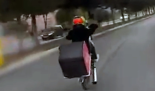 Motosikletle akrobatik harekete ceza