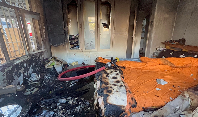 Müstakil evde yangın çıktı, mahsur kalan köpeği itfaiye kurtardı