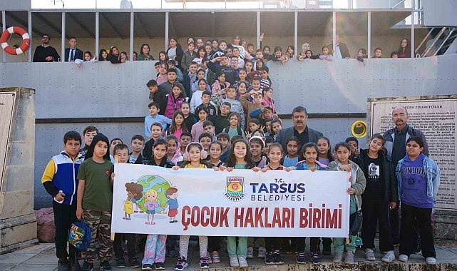 Tarsus'ta çocuklar haklarını eğlenerek öğrendi